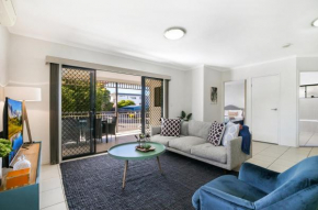 Family-Size Duplex in Quiet Neighbourhood